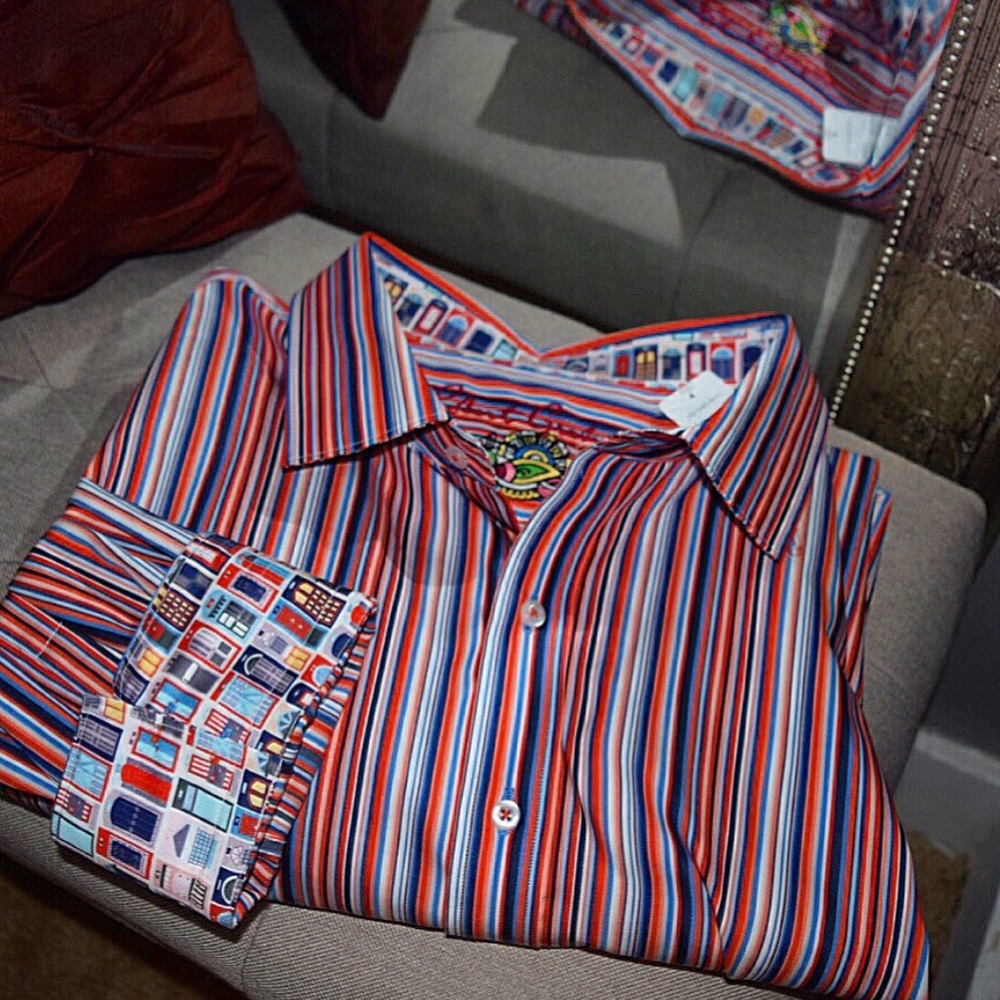 %100 Authentic Robert Graham